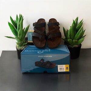 Mountain & Sole Women's Elegant Black and Brown Sandals